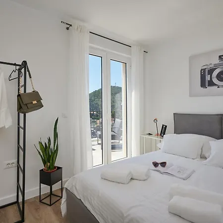 Blu-two Bedroom With Terrace And Sea View Apartment Dubrovnik