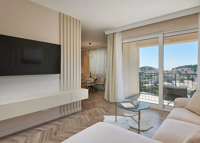 Blu-two Bedroom With Terrace And Sea View *