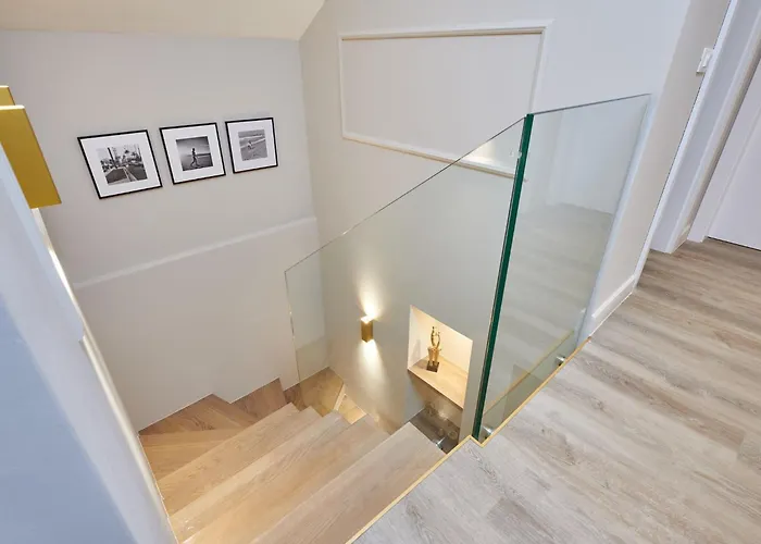 Blu-two Bedroom With Terrace And Sea View Lägenhet