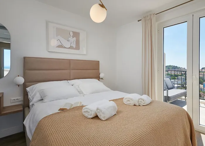 아파트 Blu-two Bedroom With Terrace And Sea View *